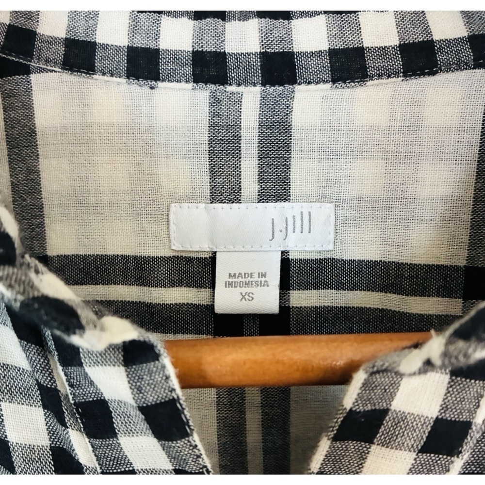 J. Jill Black Cream Soft Flannel Plaid Tunic Popover Top Blouse Pockets XS - Picture 3 of 6